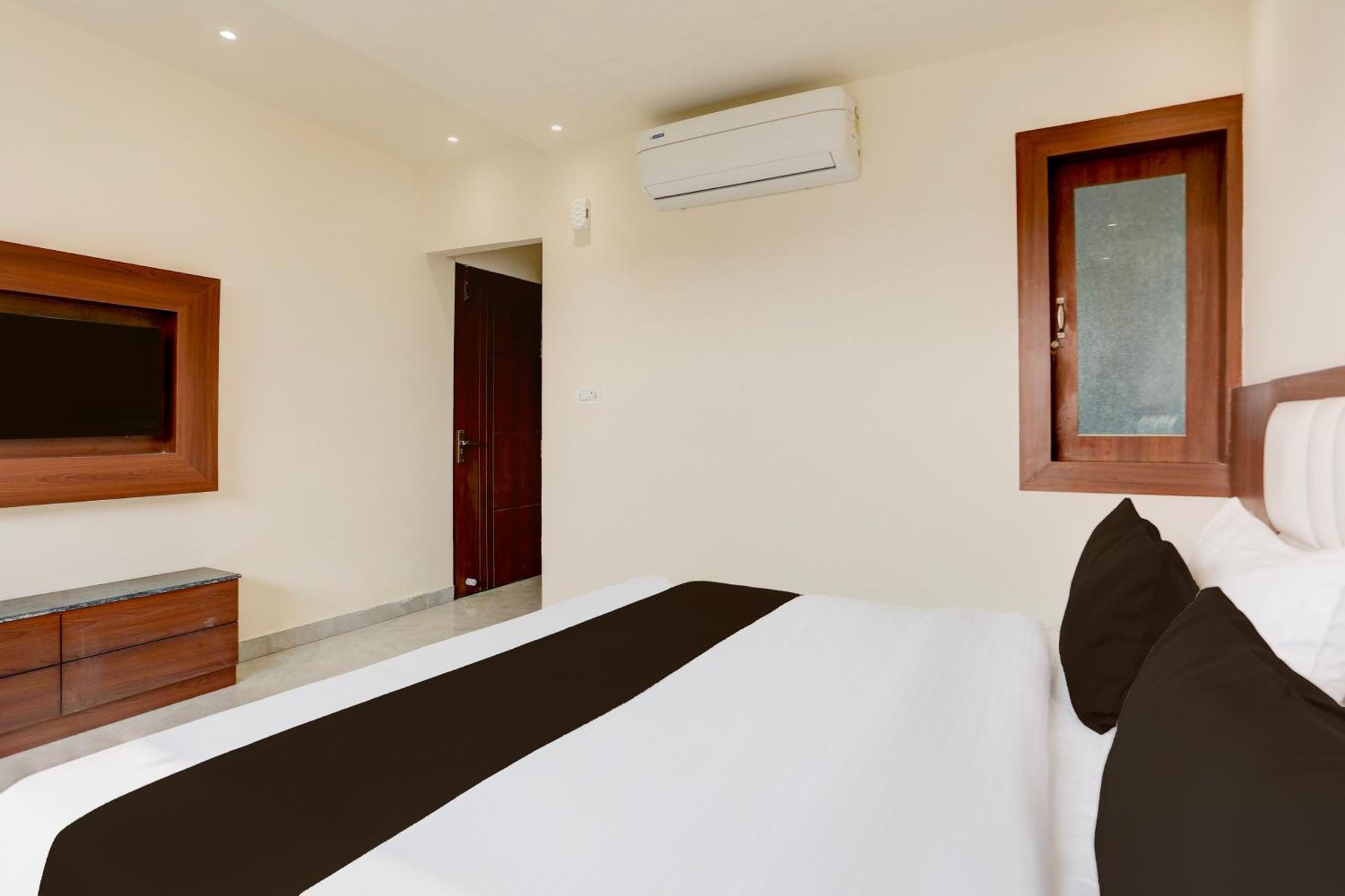 Super Townhouse Taj Nagri Phase 2 Formerly Grand Rivera Tājganj Esterno foto