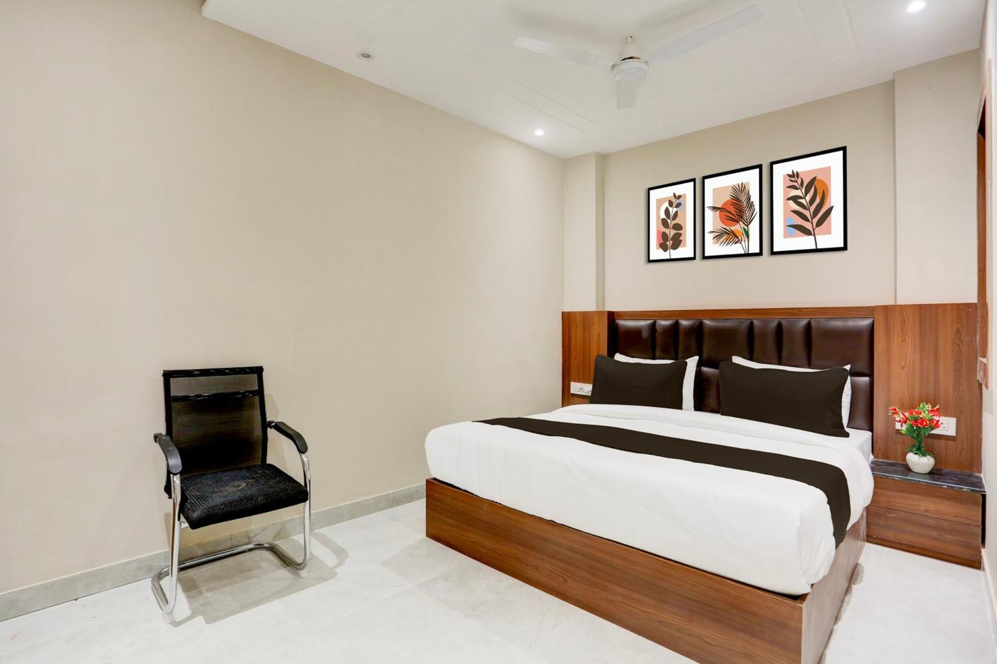 Super Townhouse Taj Nagri Phase 2 Formerly Grand Rivera Tājganj Esterno foto